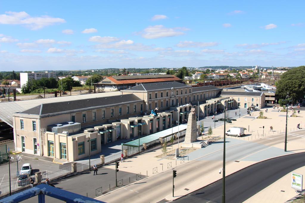 Hotel D'Orleans Angouleme Exterior photo