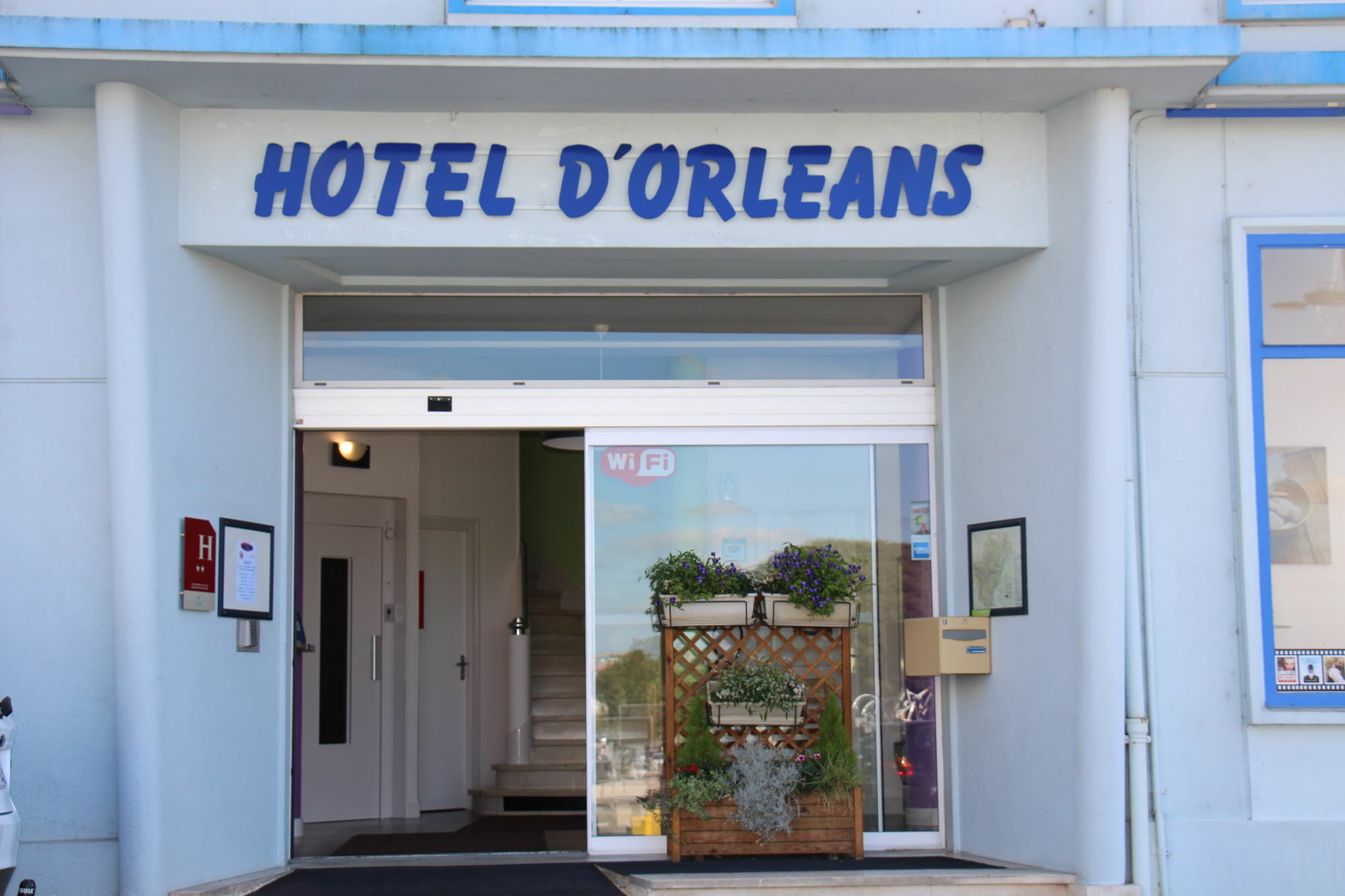 Hotel D'Orleans Angouleme Exterior photo